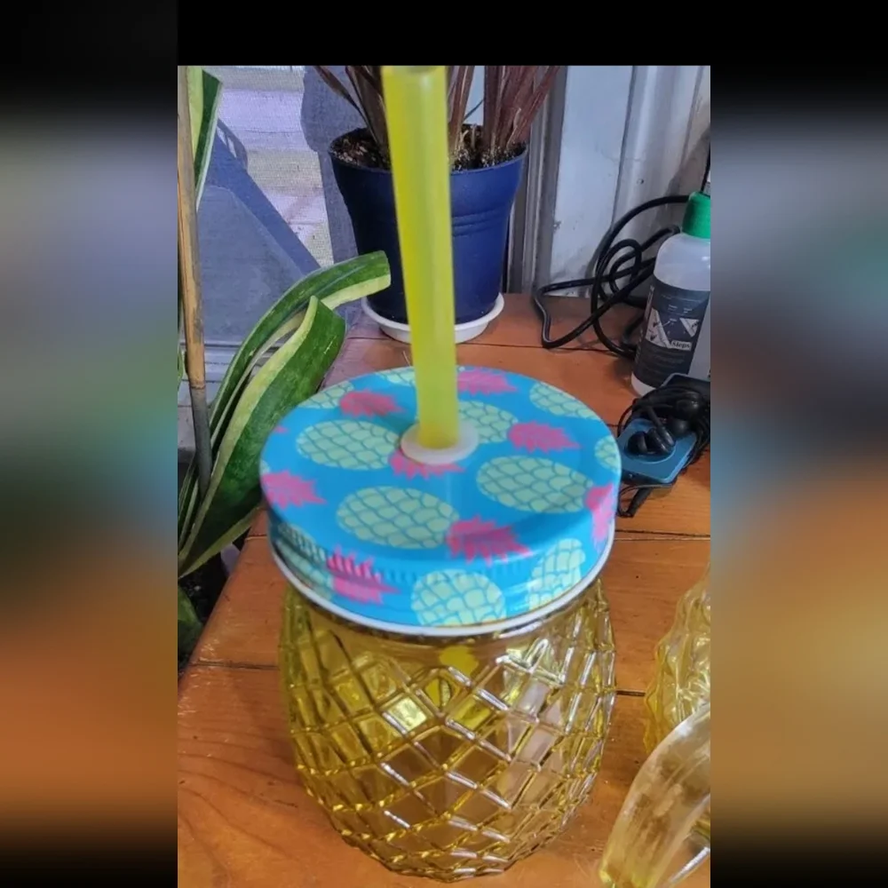 3 Glass Pineapple Cups Summer